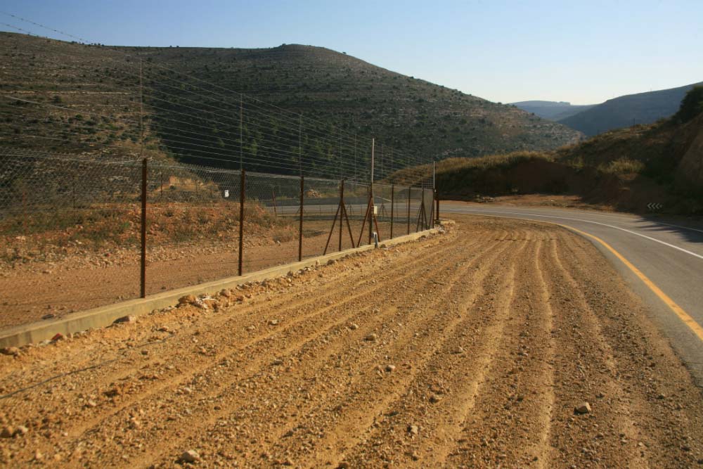 בראשי, קו התפר, אחזקה, קבלן מוכר