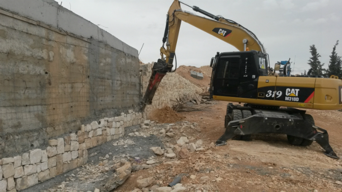 בראשי, כביש 21, חברות בנייה ויזמות